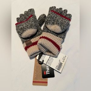 Root’s gloves/mittens new with tags